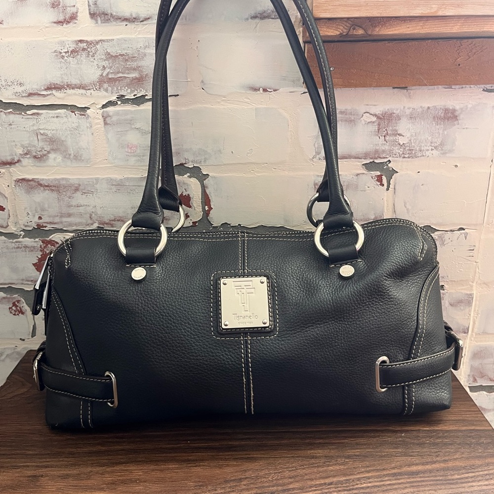 Tignanello Black Leather Shoulder Bag - Picture 9 of 12